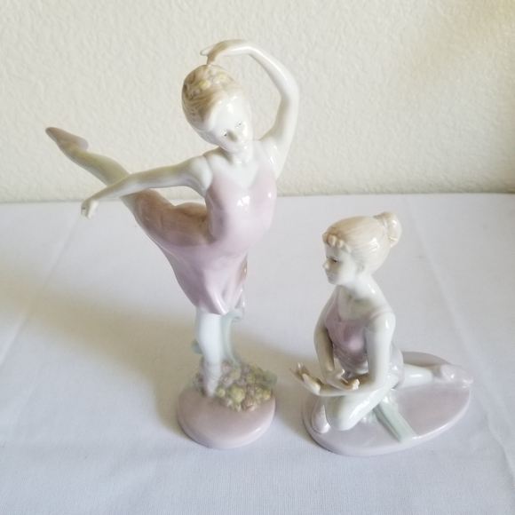 Russ Porcelain Handpainted Ballerinas Set of 2 - Picture 8 of 8